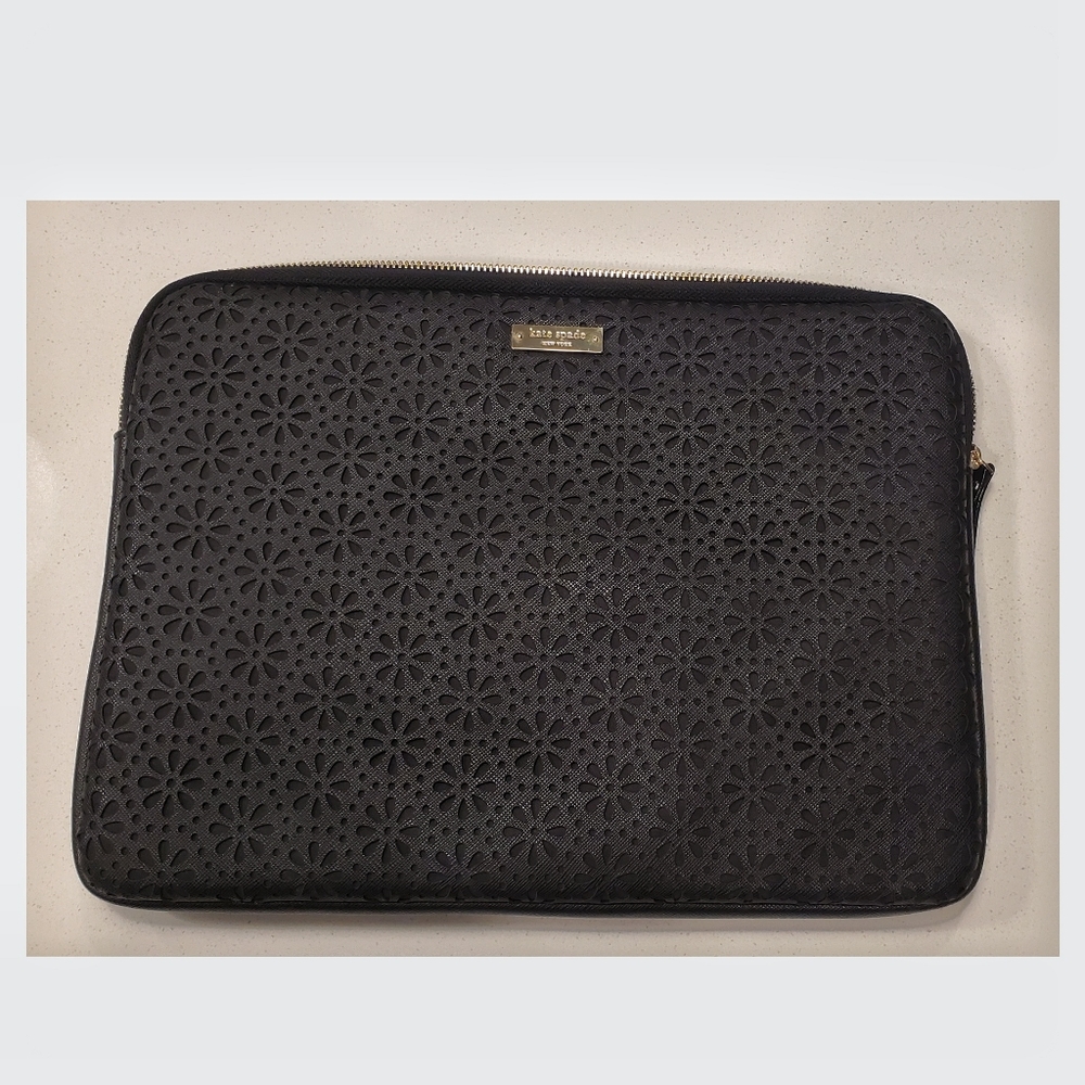 Kate Spade 13" Laptop Ipad Sleeve Case Color Black Flower Pattern